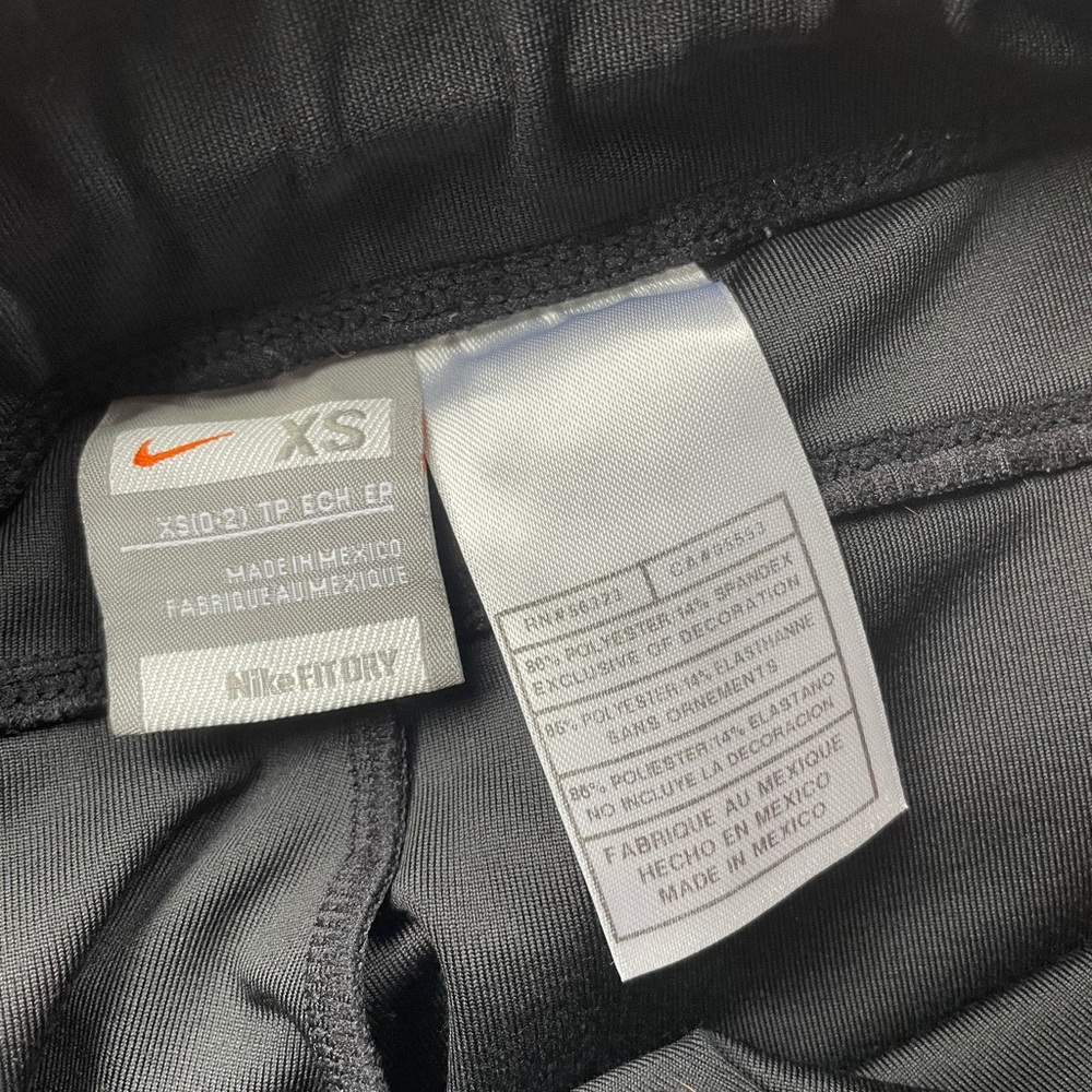 Nike Workout Shorts - Picture 3 of 5